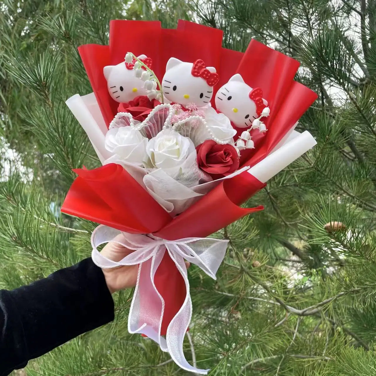 Hello Kitty Cat Dolls  Flowers