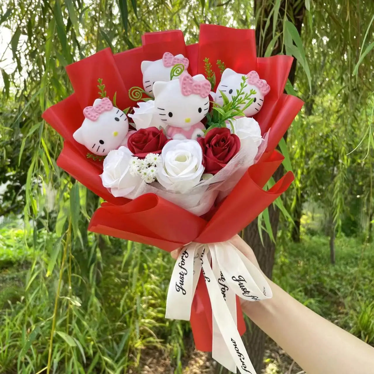 Hello Kitty Cat Dolls  Flowers